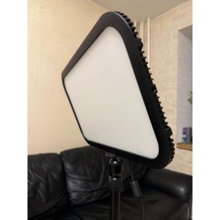 Фото отзыва о товаре Осветитель светодиодный Godox ES45 Kit с креплением для стола